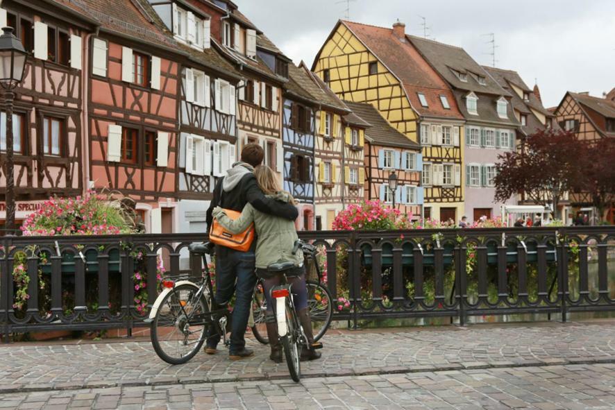 Au Buisson De Roses Apartment Colmar Exterior photo